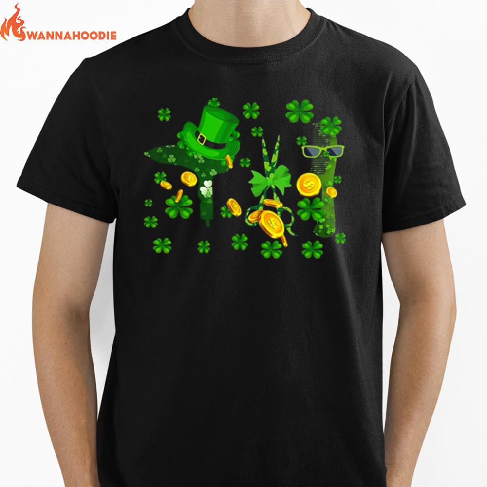 Hair Stylist Irish St Patricks Day Unisex T-Shirt for Men Women