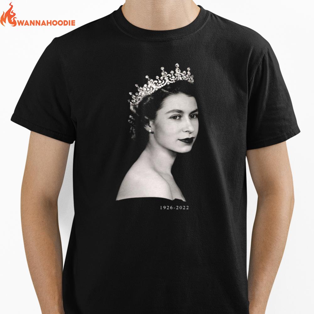 Her Majesty The Royal Family Tee Liz Ii Corgi Rest In Peace Of England Rip Queen Elizabeth Ii Unisex T-Shirt for Men Women