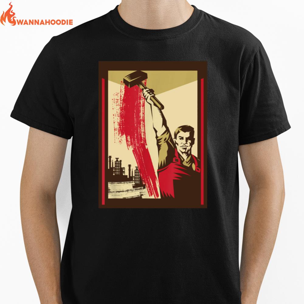 Worker With Hammer Sovi8 Vintage Propaganda Unisex T-Shirt for Men Women